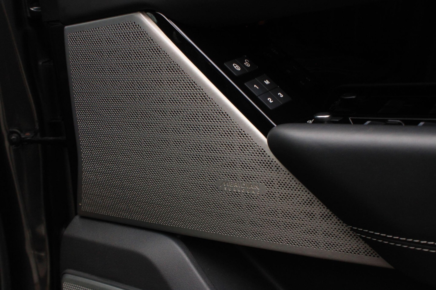 Used Land Rover Range Rover Velar for sale - 76965284: Photo 37