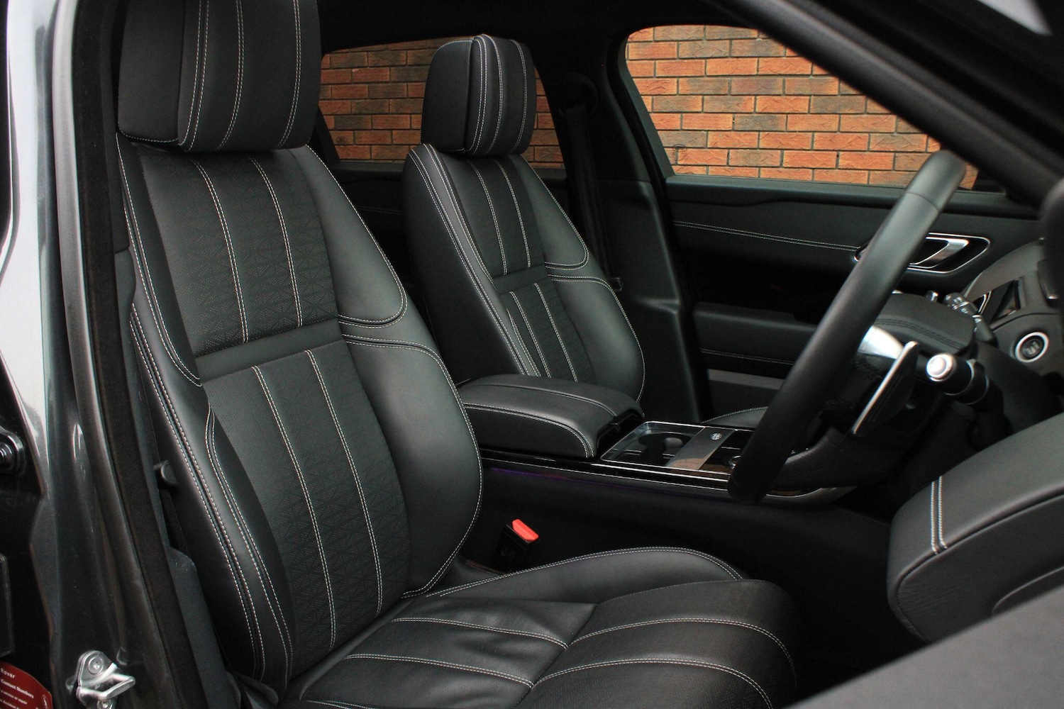 Used Land Rover Range Rover Velar for sale - 76965284: Photo 4