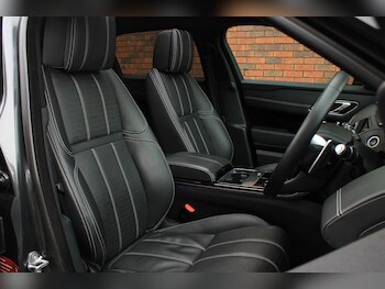 Used Land Rover Range Rover Velar 2018 for sale - 76965284: Photo