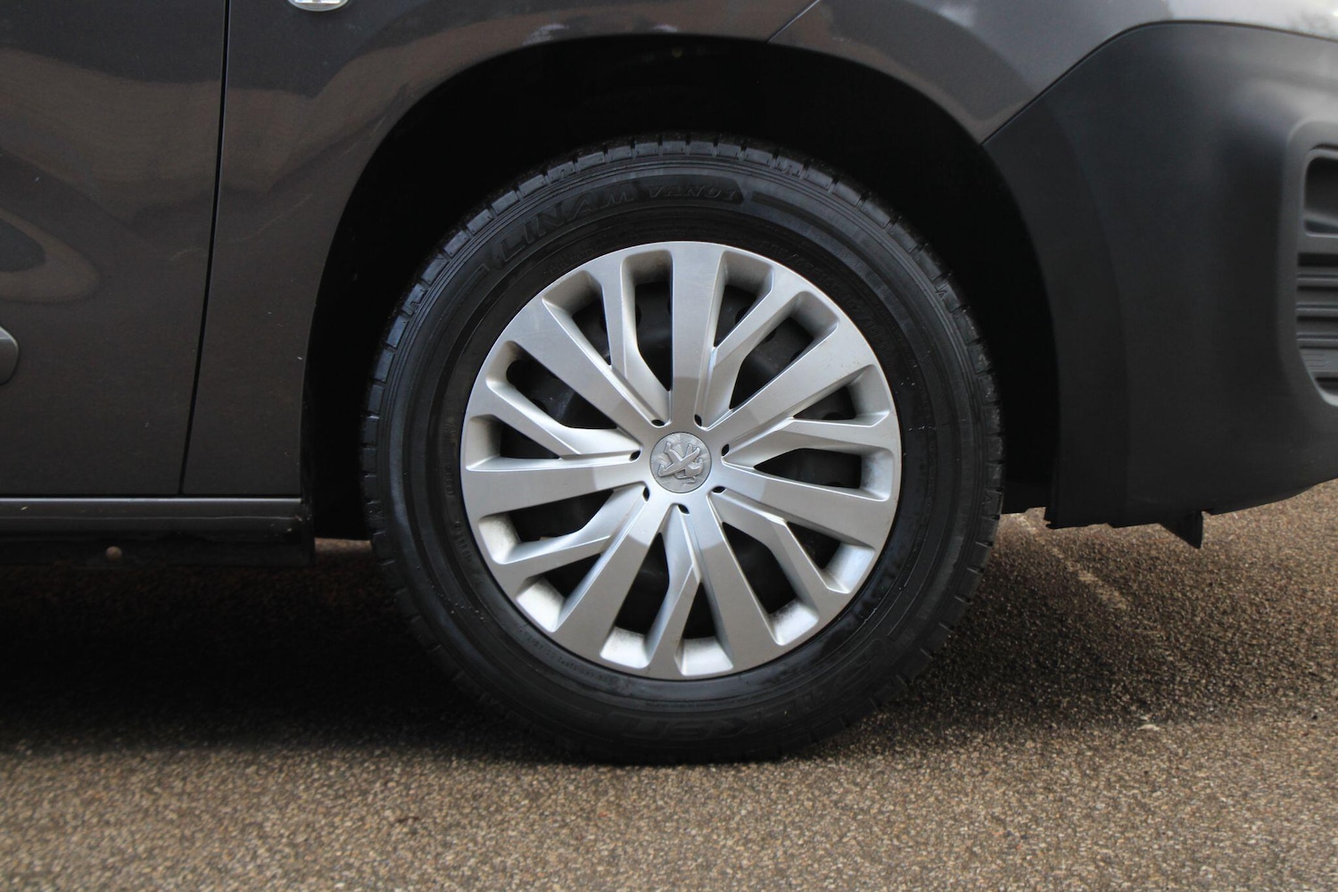 Used Peugeot Partner 2021 for sale - 77215124: Photo 10