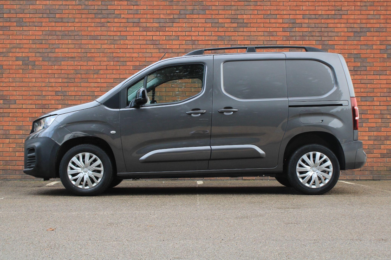 Used Peugeot Partner 2021 for sale - 77215124: Photo 12