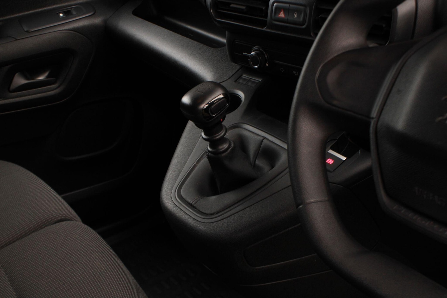 Used Peugeot Partner 2021 for sale - 77215124: Photo 17