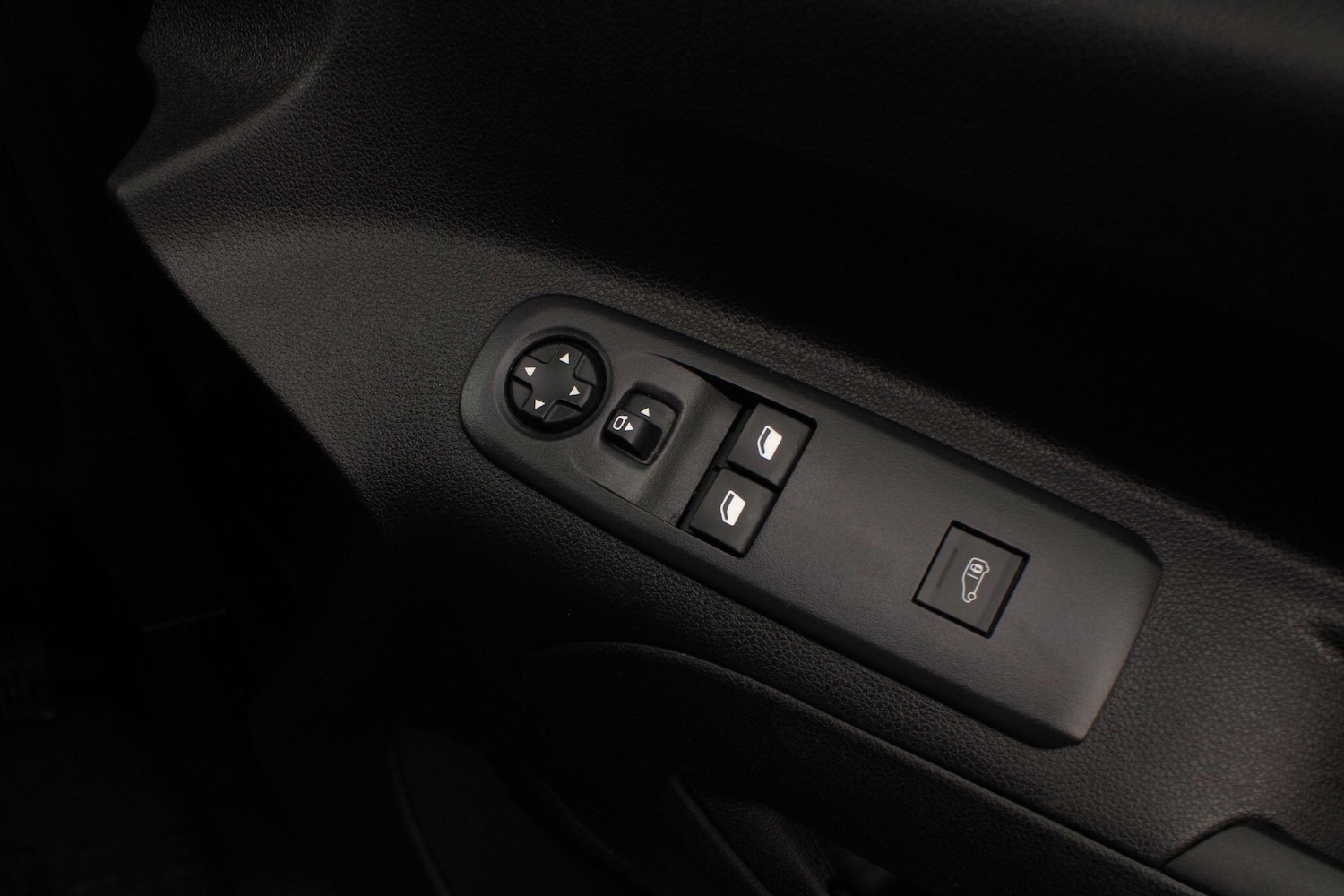 Used Peugeot Partner 2021 for sale - 77215124: Photo 23