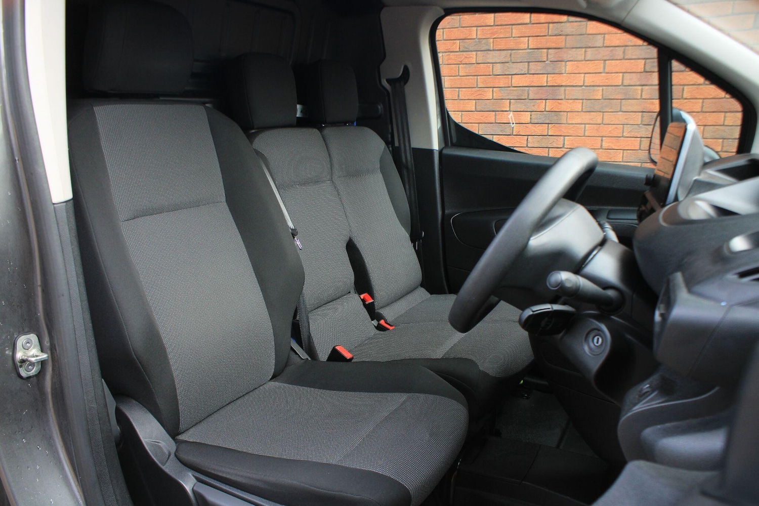 Used Peugeot Partner 2021 for sale - 77215124: Photo 4