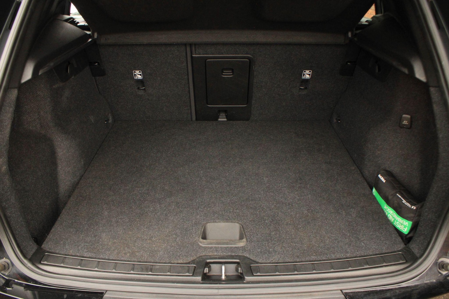 Used Volvo XC40 2021 for sale - 76990668: Photo 12