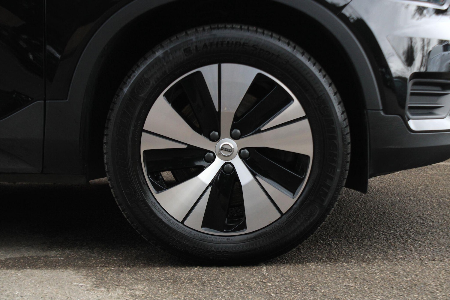 Used Volvo XC40 2021 for sale - 76990668: Photo 13