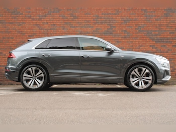 Used Audi Q8 2018 for sale - 78635743: Photo