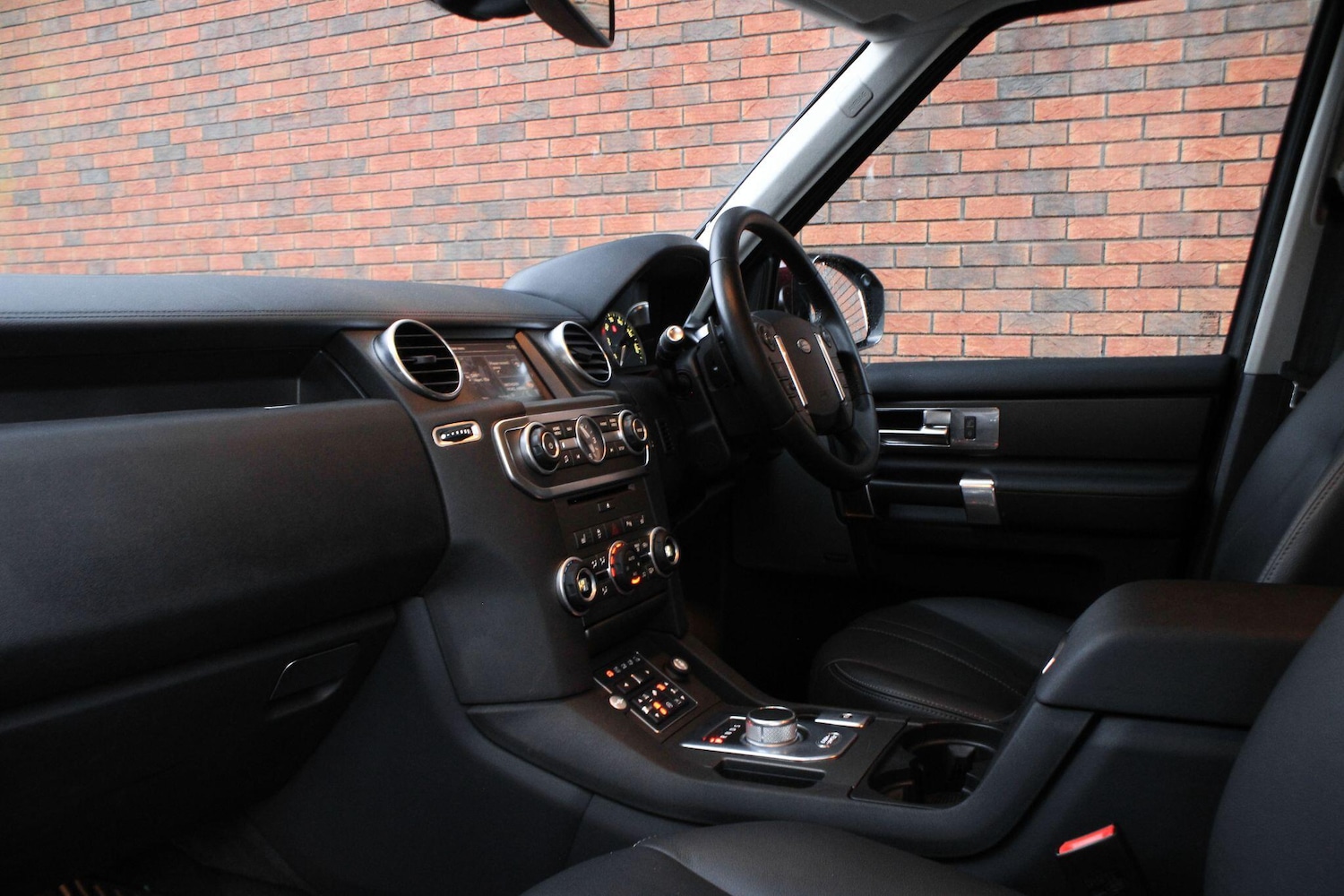 Used Land Rover Discovery 2016 for sale - 77538287: Photo 22