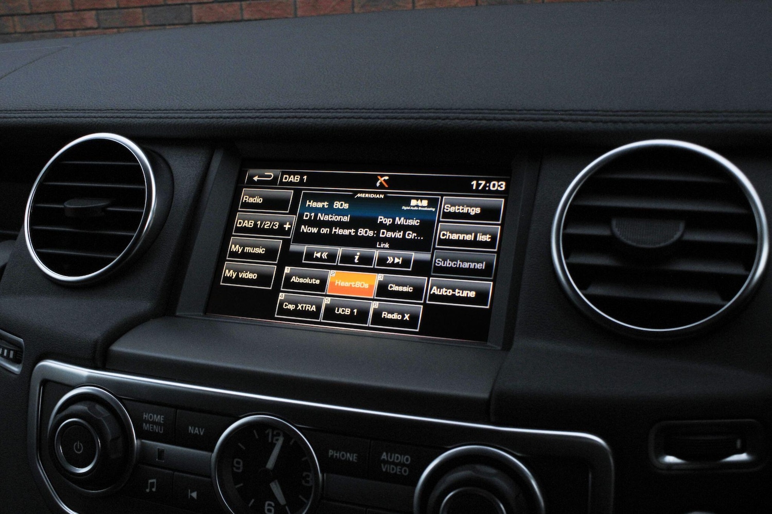 Used Land Rover Discovery 2016 for sale - 77538287: Photo 30