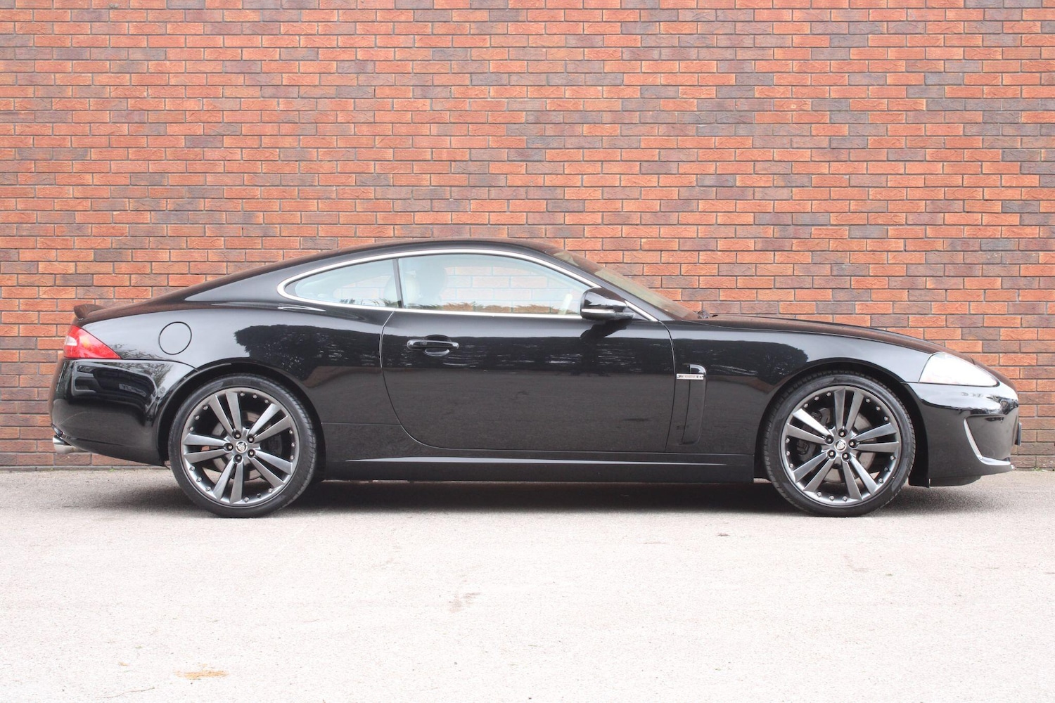 Used Jaguar XK for sale - 78135707: Photo 2