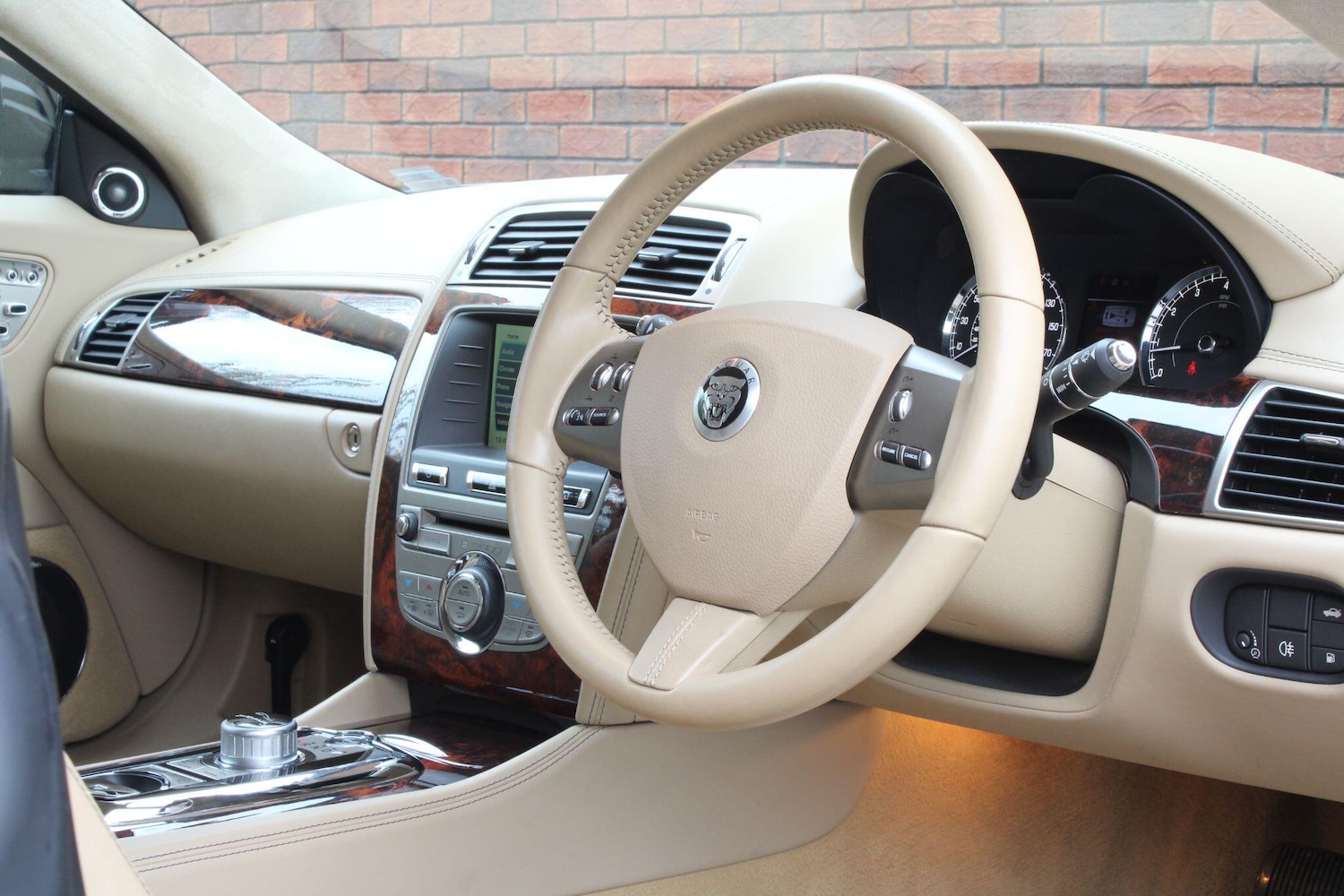 Used Jaguar XK for sale - 78135707: Photo 6