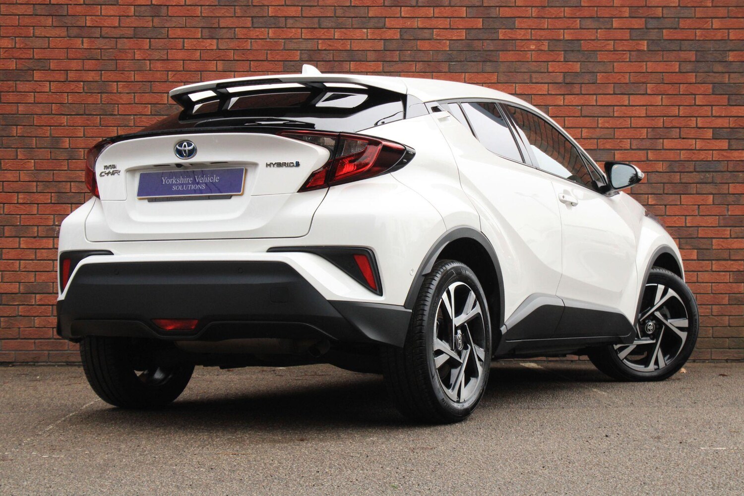Used Toyota C-HR 2023 for sale - 77454741: Photo 17