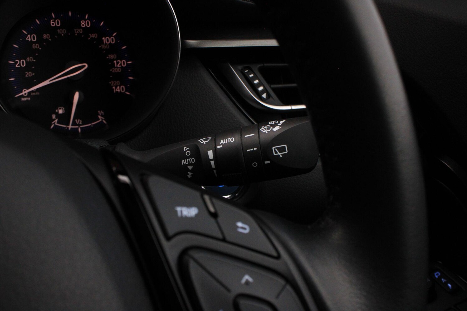 Used Toyota C-HR 2023 for sale - 77454741: Photo 33