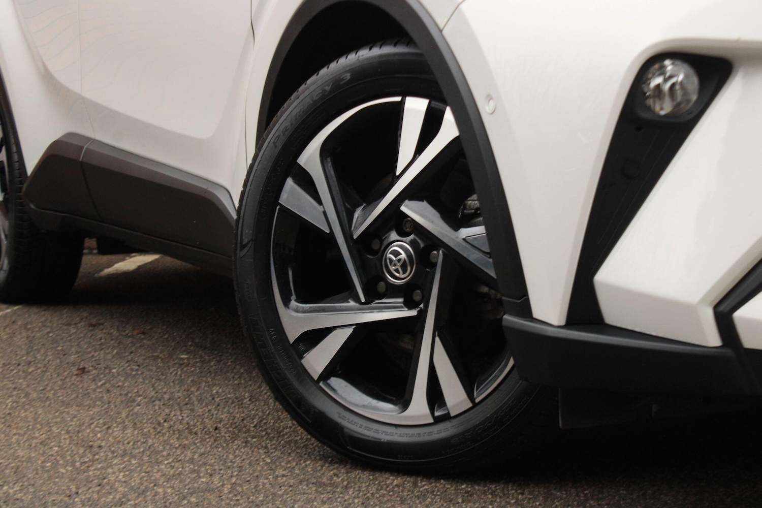 Used Toyota C-HR 2023 for sale - 77454741: Photo 8