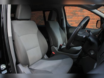 Used Hyundai i800 2017 for sale - 76167099: Photo 4