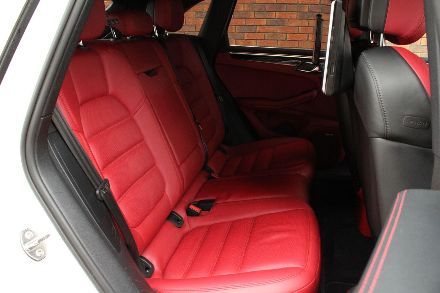 Used Porsche Macan for sale - 77853093: Photo 12