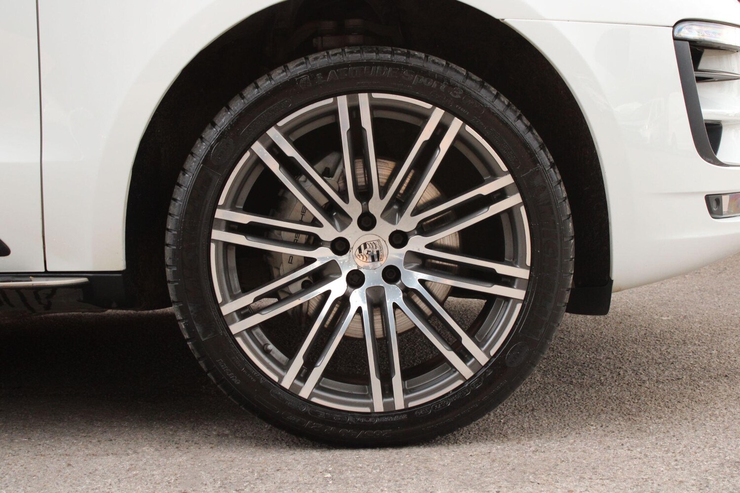 Used Porsche Macan for sale - 77853093: Photo 16