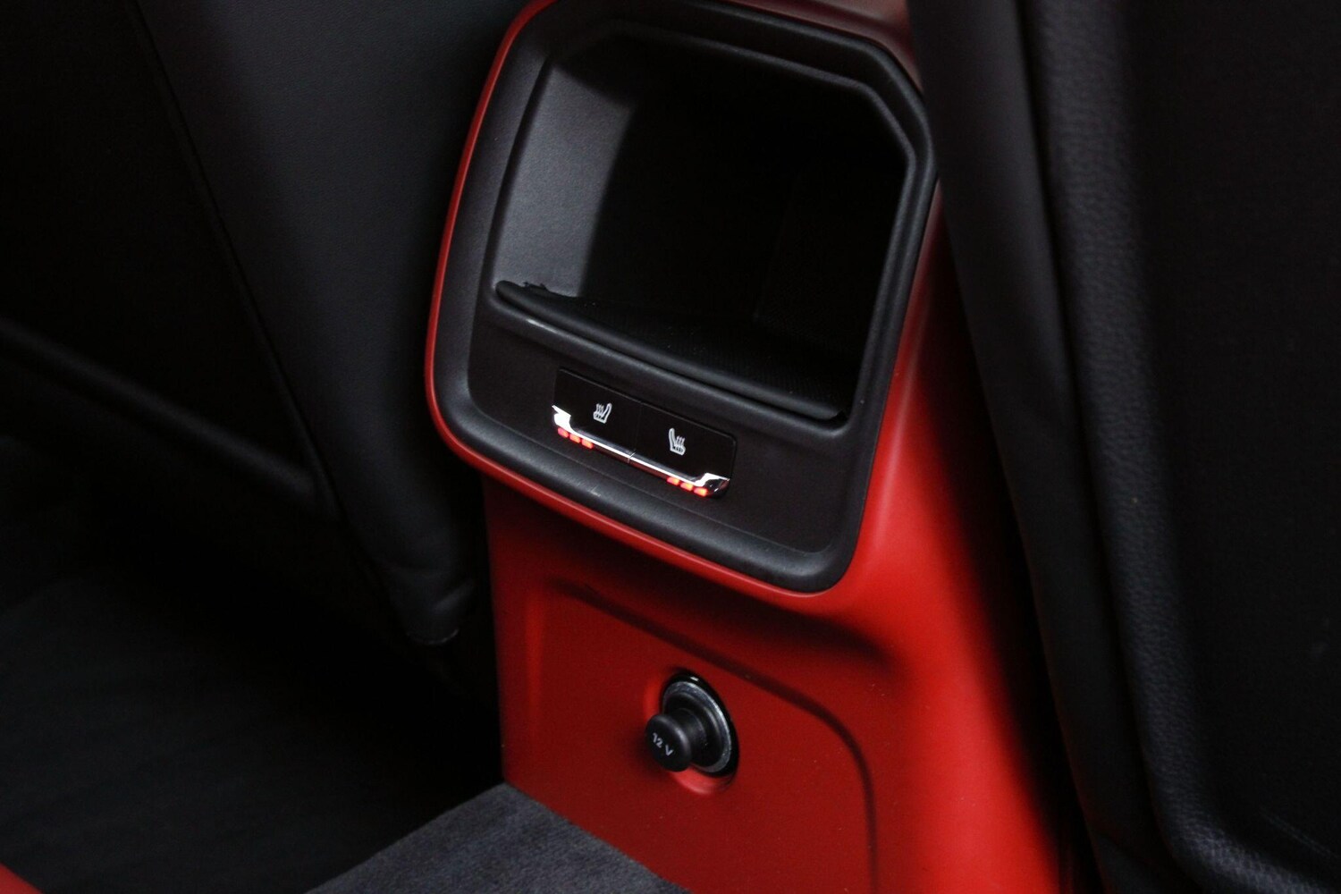 Used Porsche Macan for sale - 77853093: Photo 37