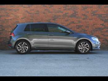 Used Volkswagen Golf 2020 for sale - 74642042: Photo