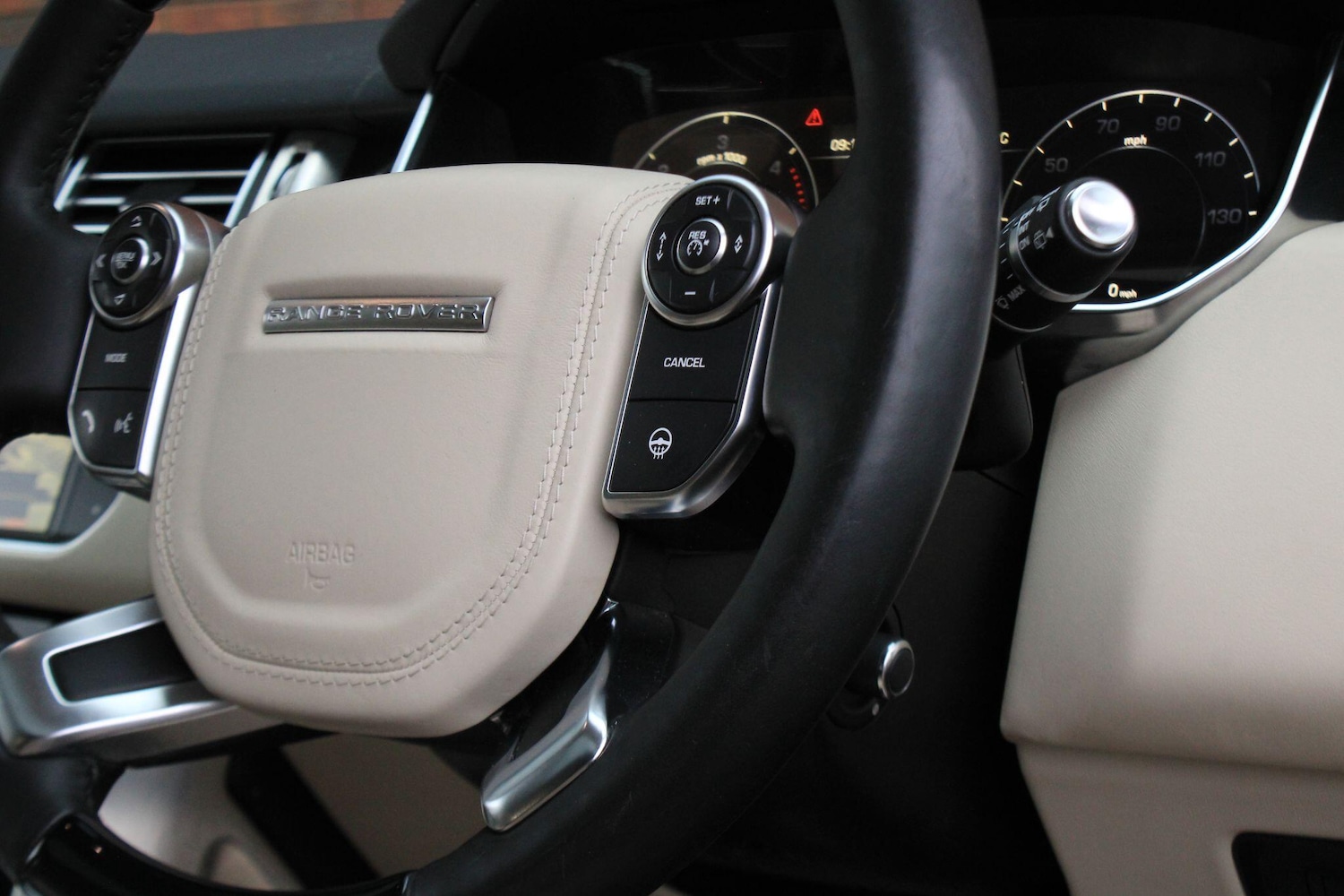 Used Land Rover Range Rover 2016 for sale - 76824223: Photo 23