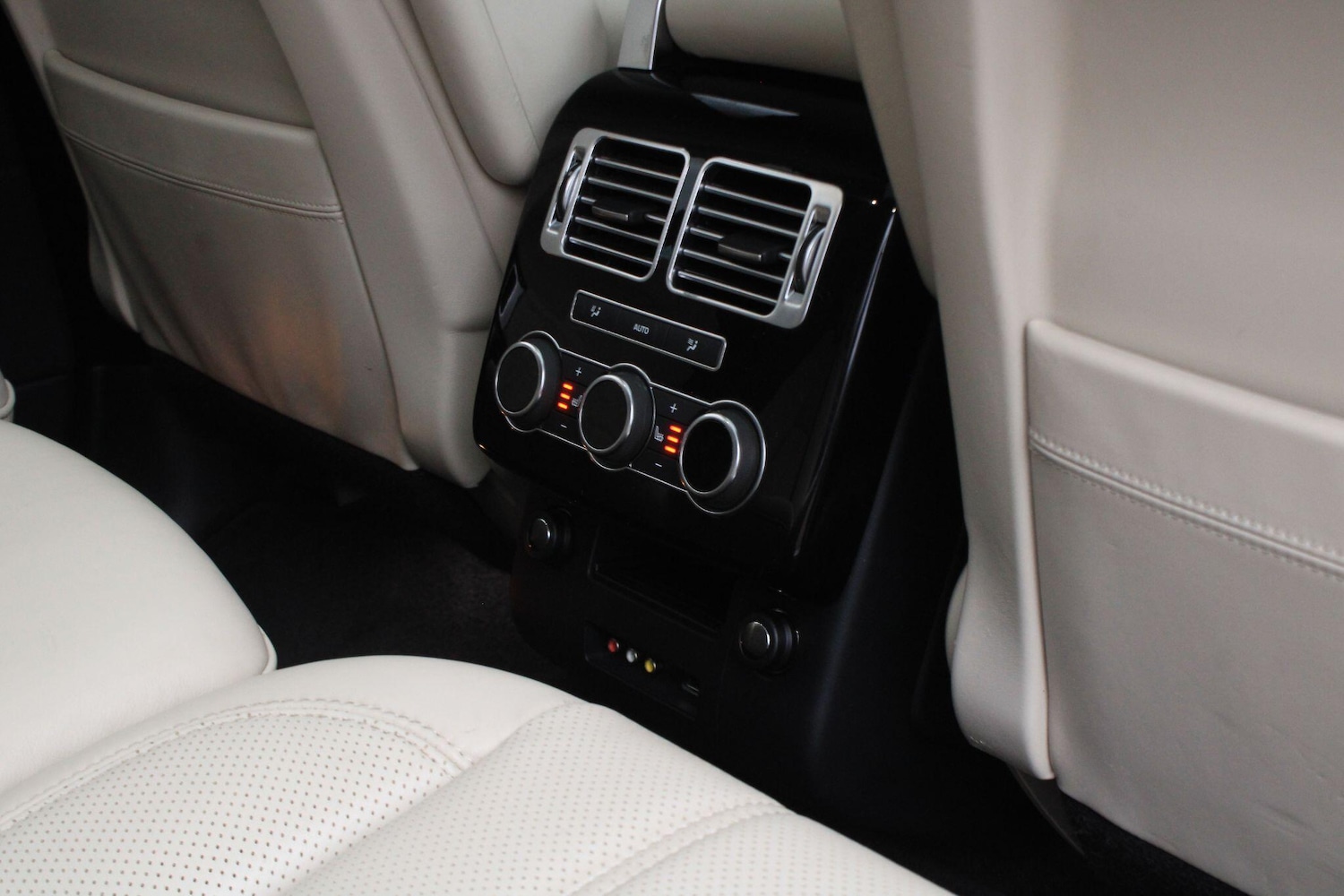 Used Land Rover Range Rover 2016 for sale - 76824223: Photo 34