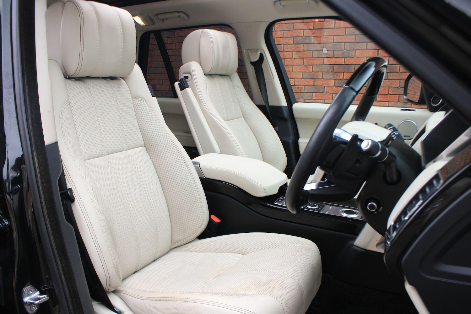 Used Land Rover Range Rover 2016 for sale - 76824223: Photo 4