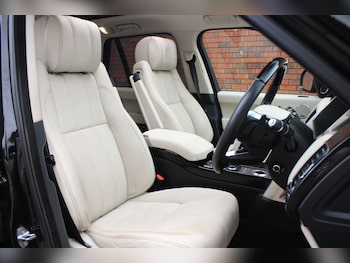 Used Land Rover Range Rover 2016 for sale - 76824223: Photo