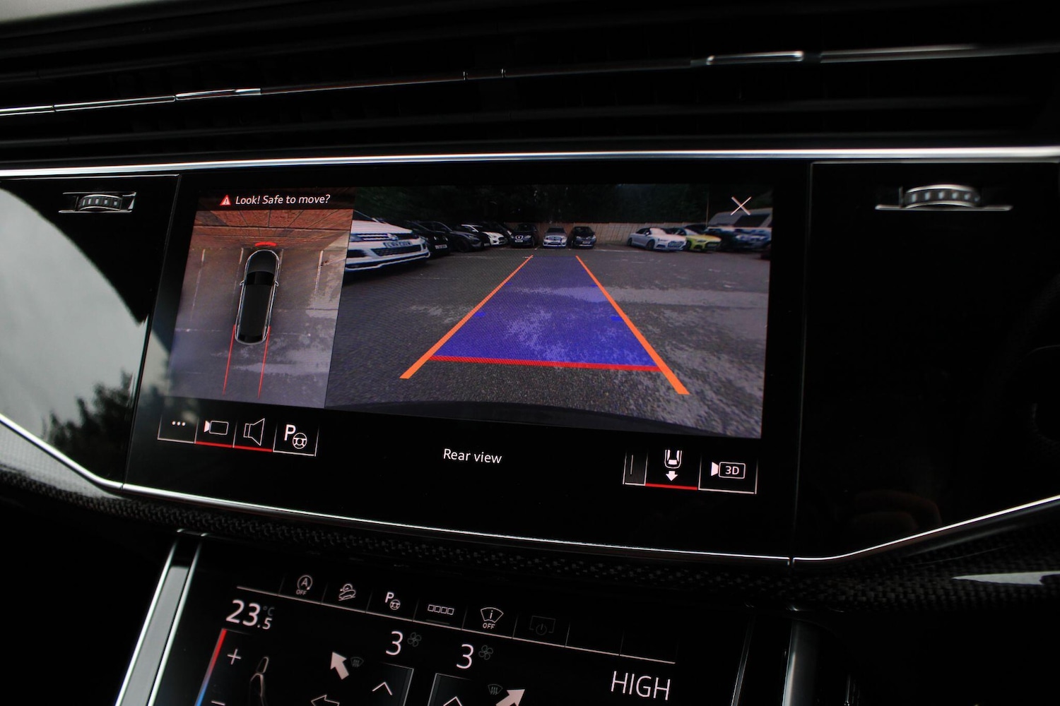 Used Audi SQ8 for sale - 76153134: Photo 15