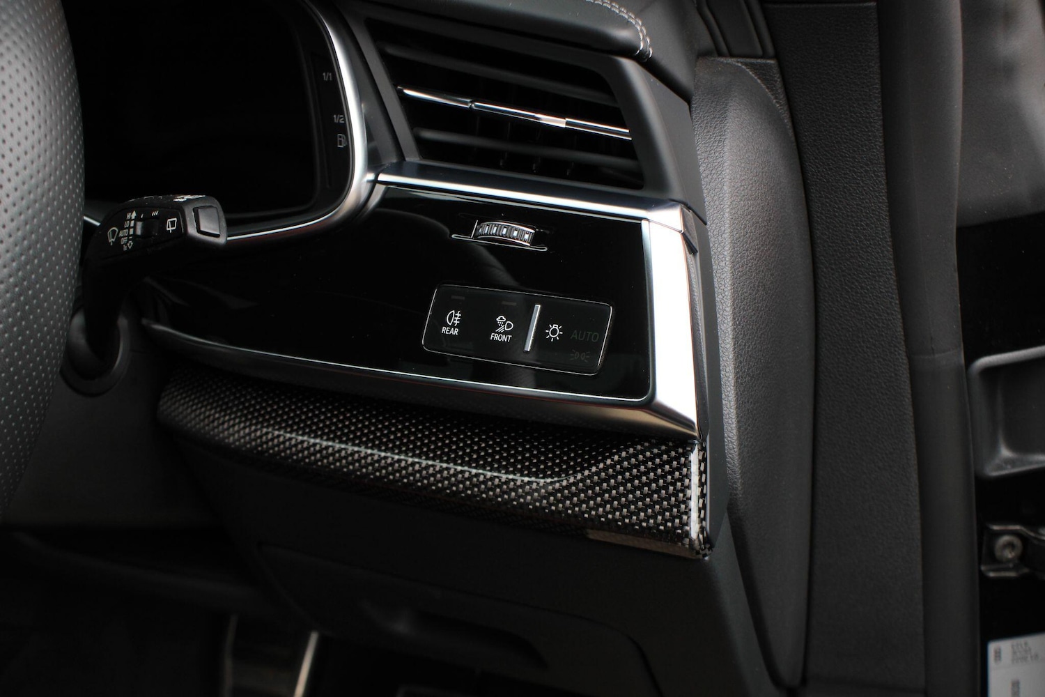 Used Audi SQ8 for sale - 76153134: Photo 45