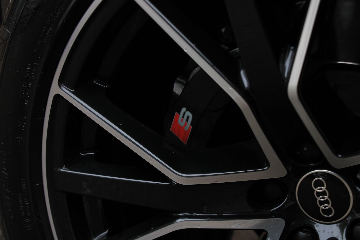 Used Audi SQ8 for sale - 76153134: Photo 47