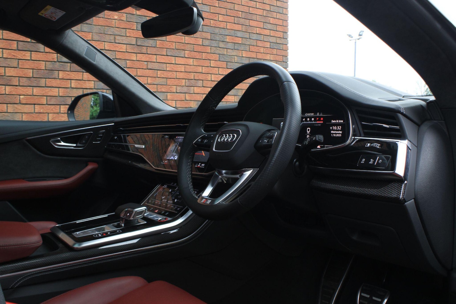 Used Audi SQ8 for sale - 76153134: Photo 5