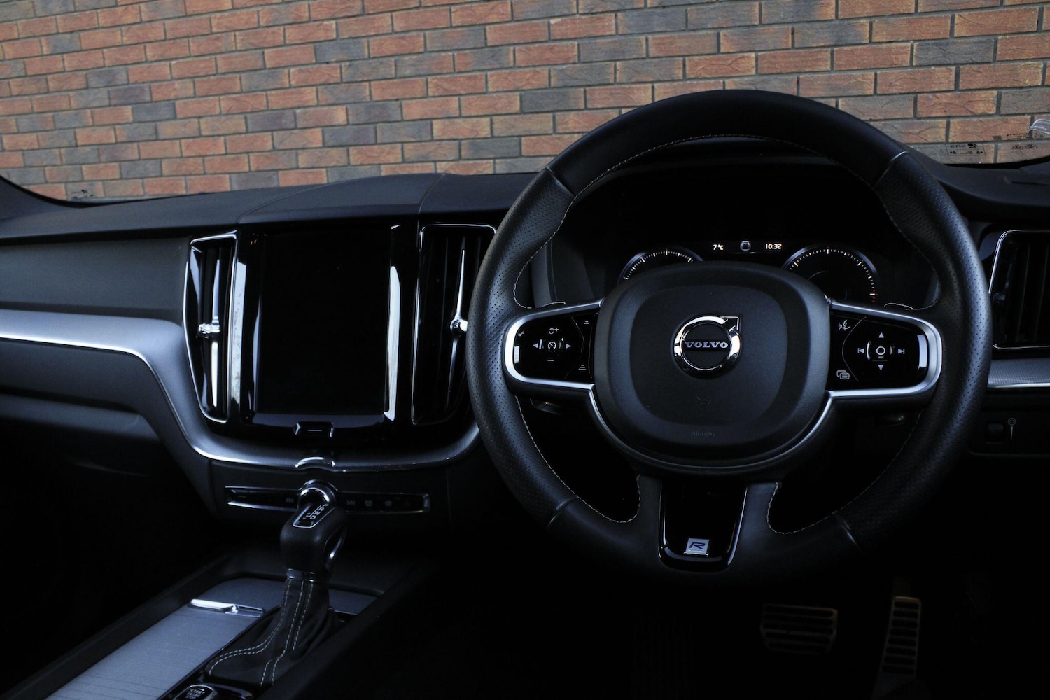 Used Volvo XC60 2018 for sale - 76786569: Photo 10