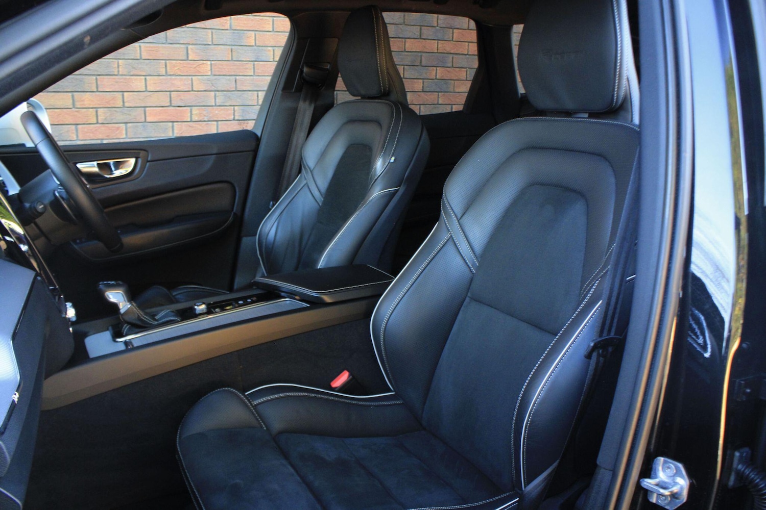 Used Volvo XC60 2018 for sale - 76786569: Photo 20