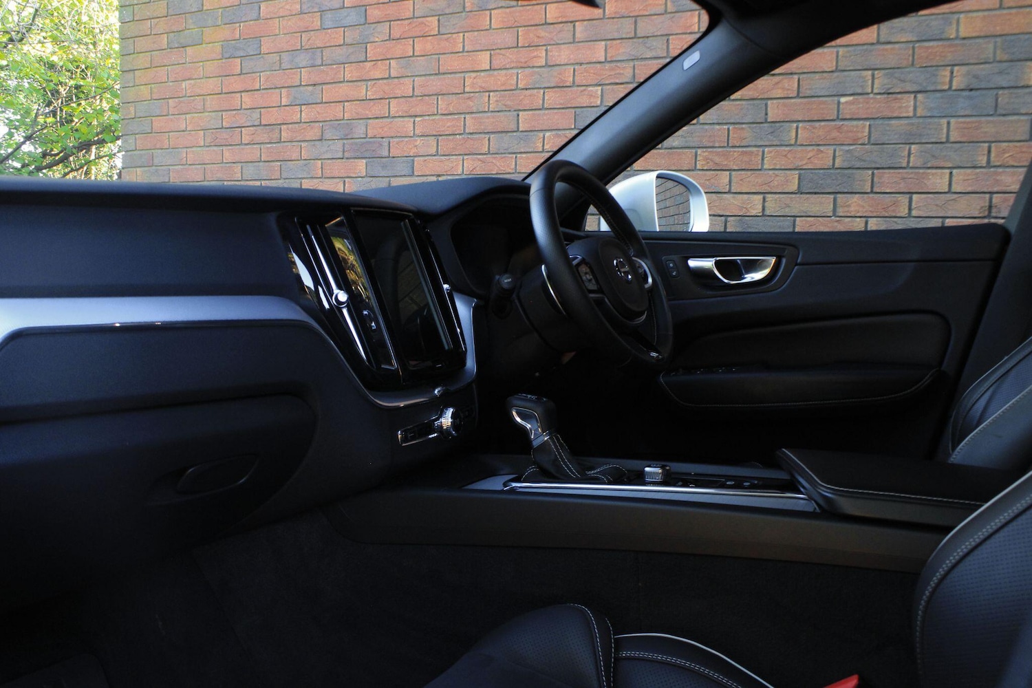 Used Volvo XC60 2018 for sale - 76786569: Photo 21