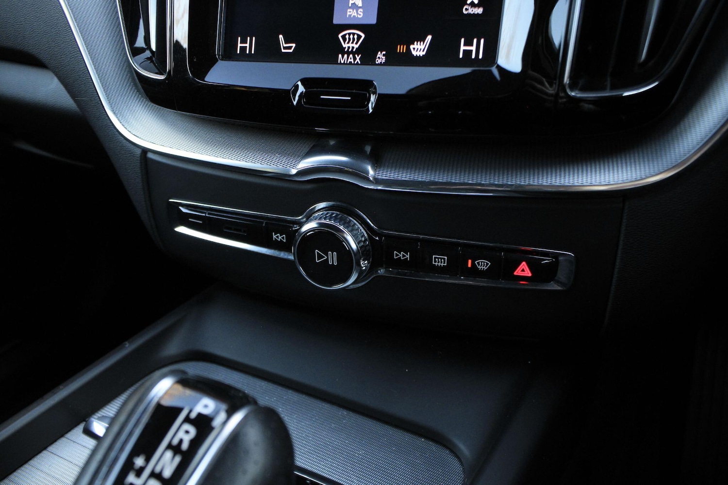 Used Volvo XC60 2018 for sale - 76786569: Photo 22