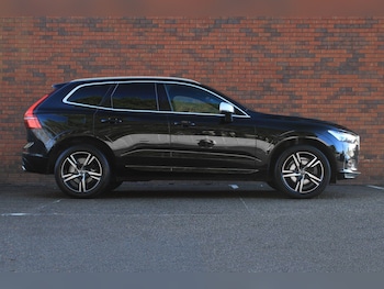 Used Volvo XC60 2018 for sale - 76786569: Photo