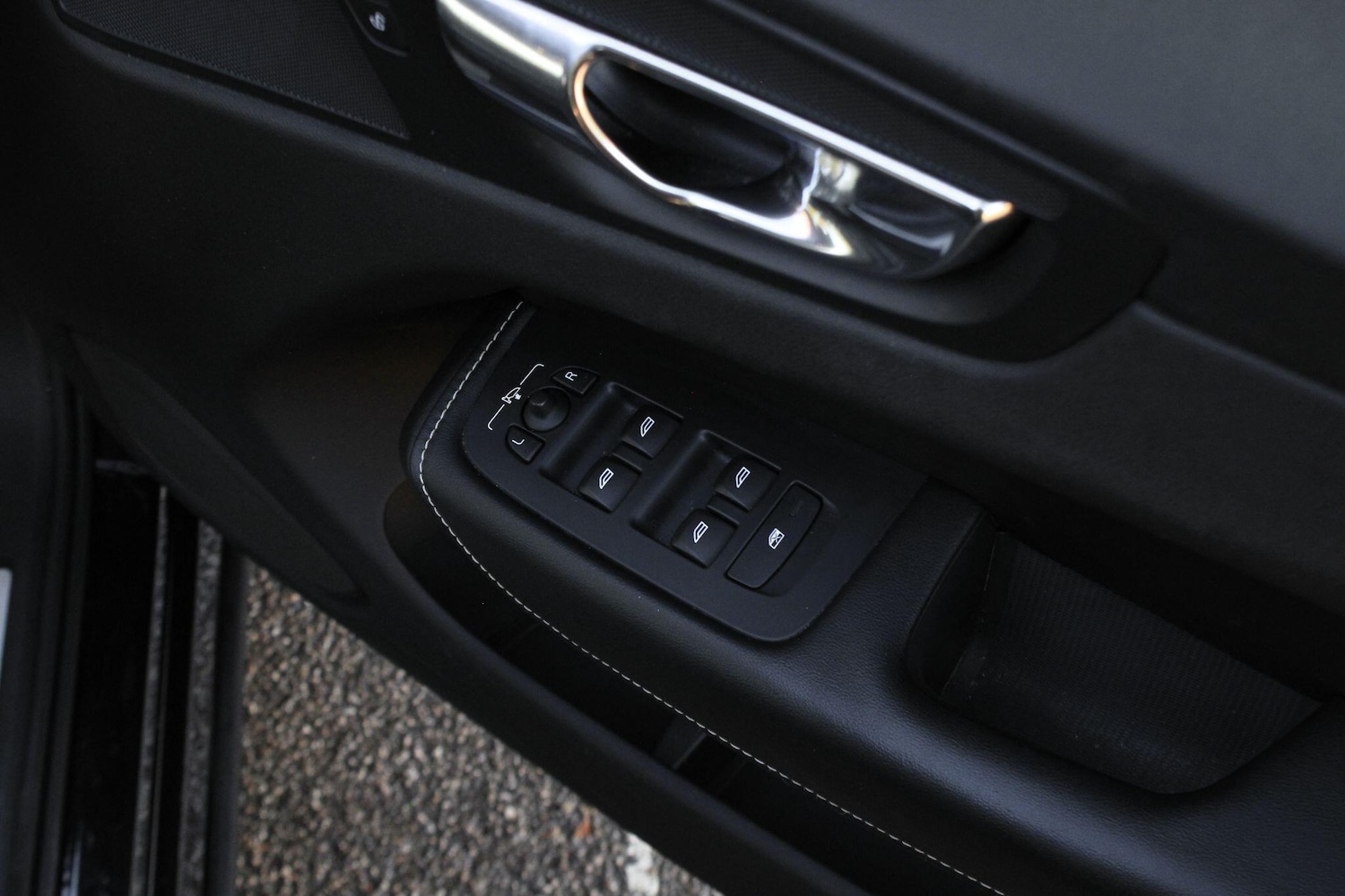 Used Volvo XC60 2018 for sale - 76786569: Photo 34