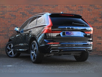 Used Volvo XC60 2018 for sale - 76786569: Photo