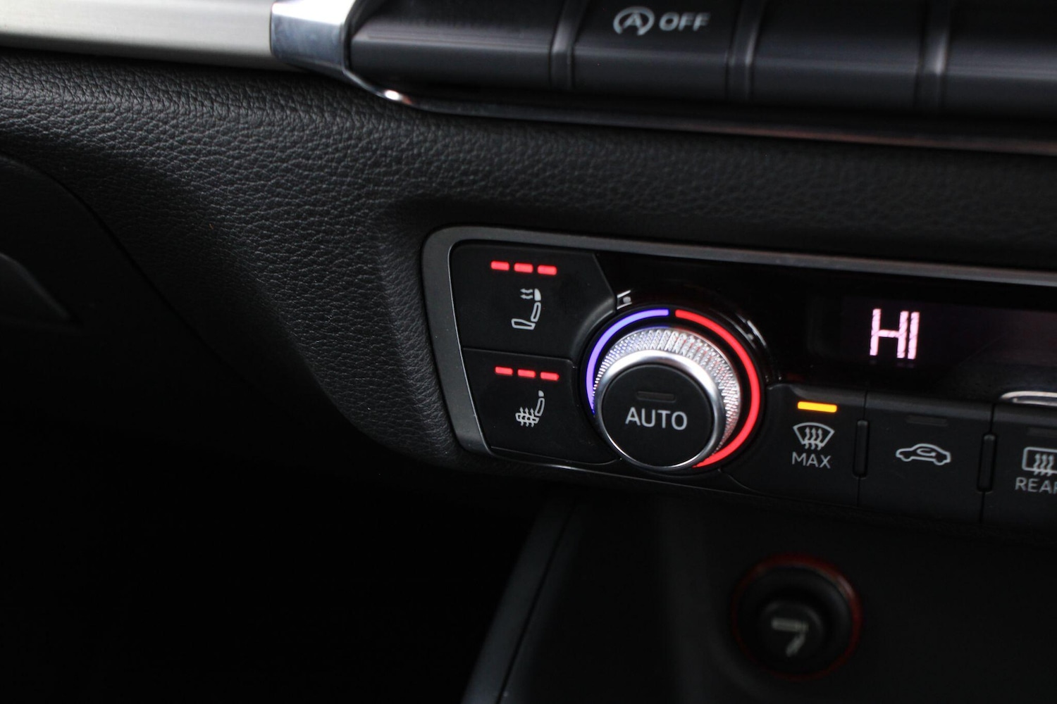 Used Audi A3 2014 for sale - 77156017: Photo 24