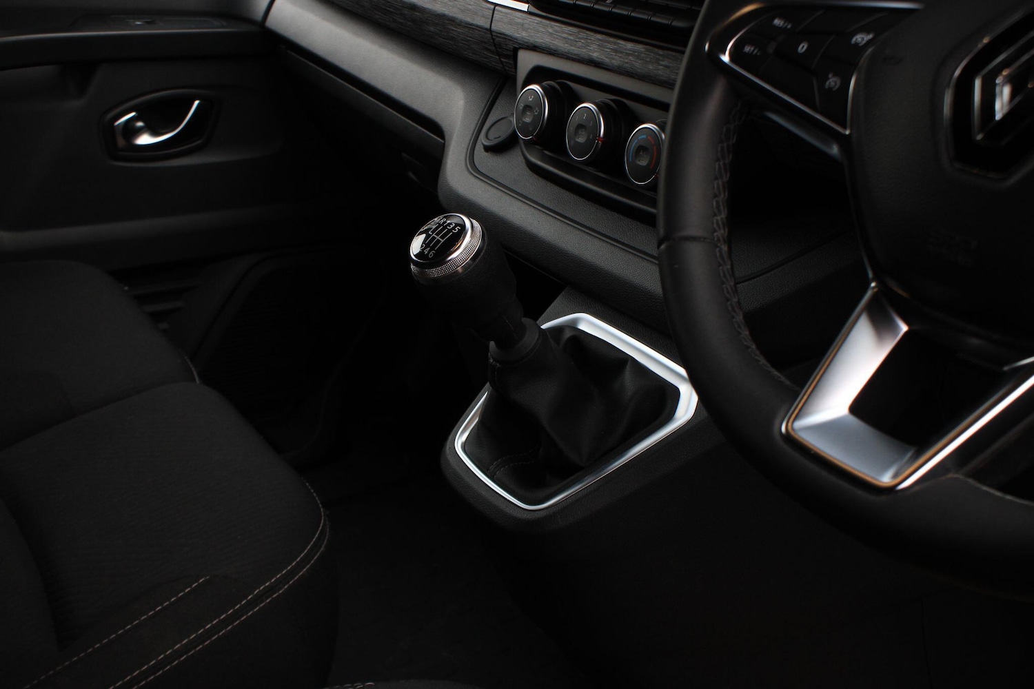 Used Renault Trafic 2023 for sale - 77039862: Photo 19