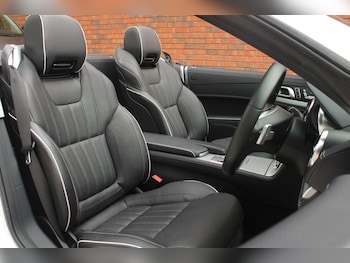 Used Mercedes-Benz SL 2015 for sale - 79049200: Photo