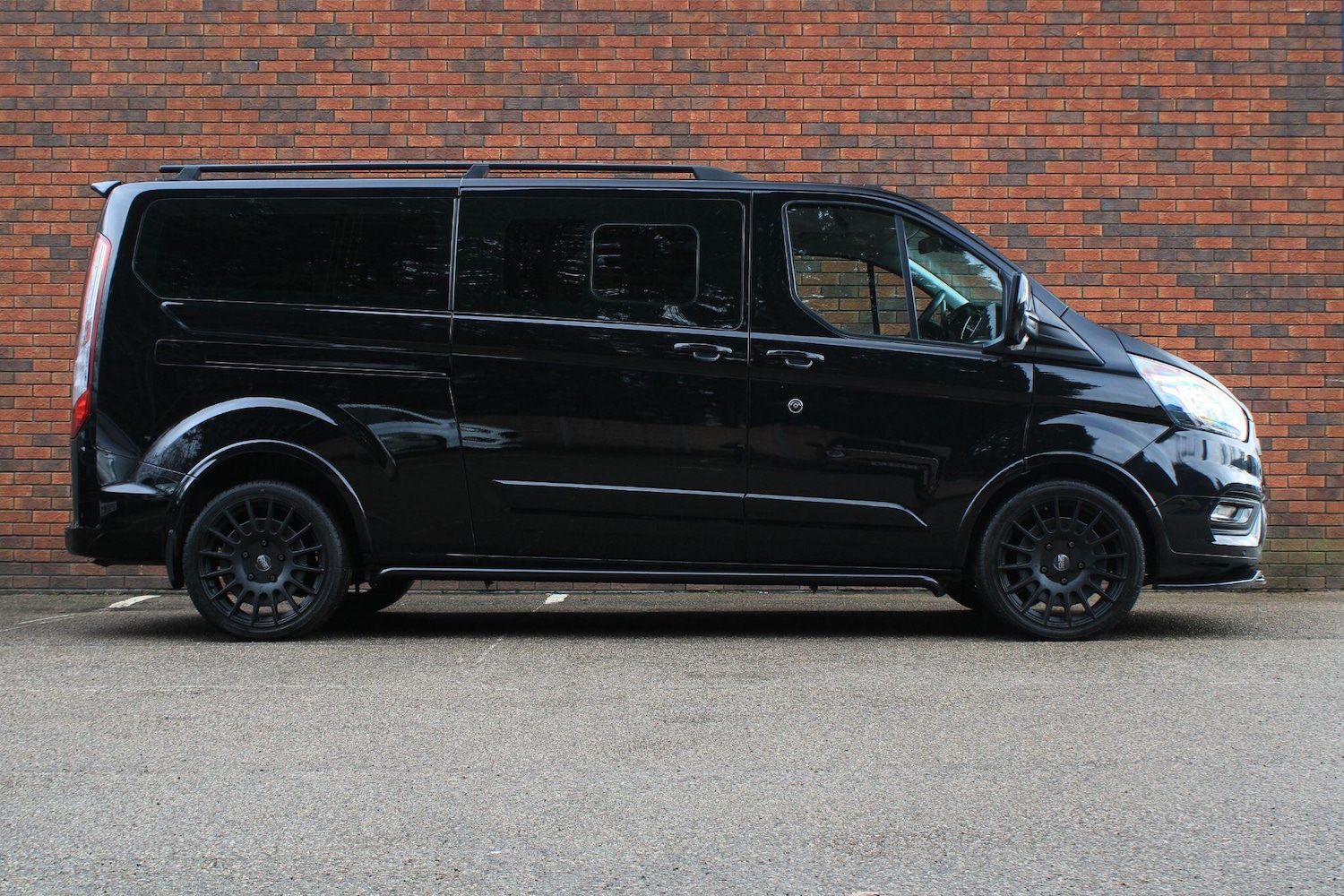 Used Ford Tourneo Custom 2020 for sale - 77279753: Photo 2