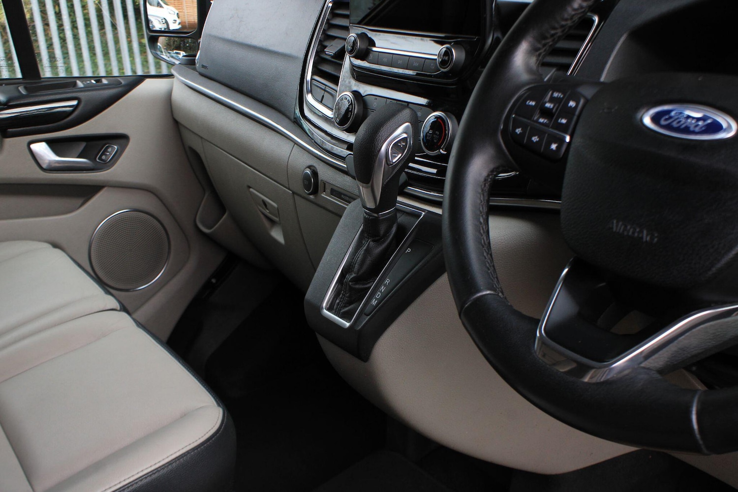 Used Ford Tourneo Custom 2020 for sale - 77279753: Photo 25