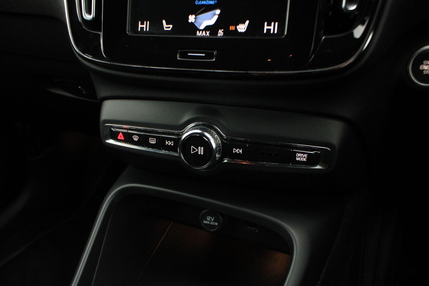 Used Volvo XC40 2019 for sale - 77456261: Photo 19