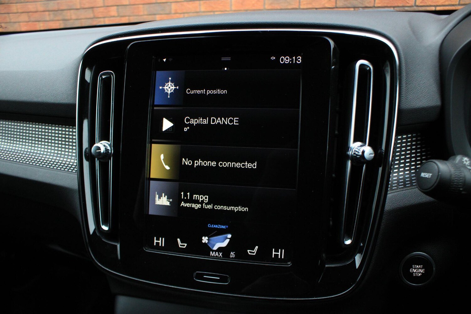 Used Volvo XC40 2019 for sale - 77456261: Photo 24