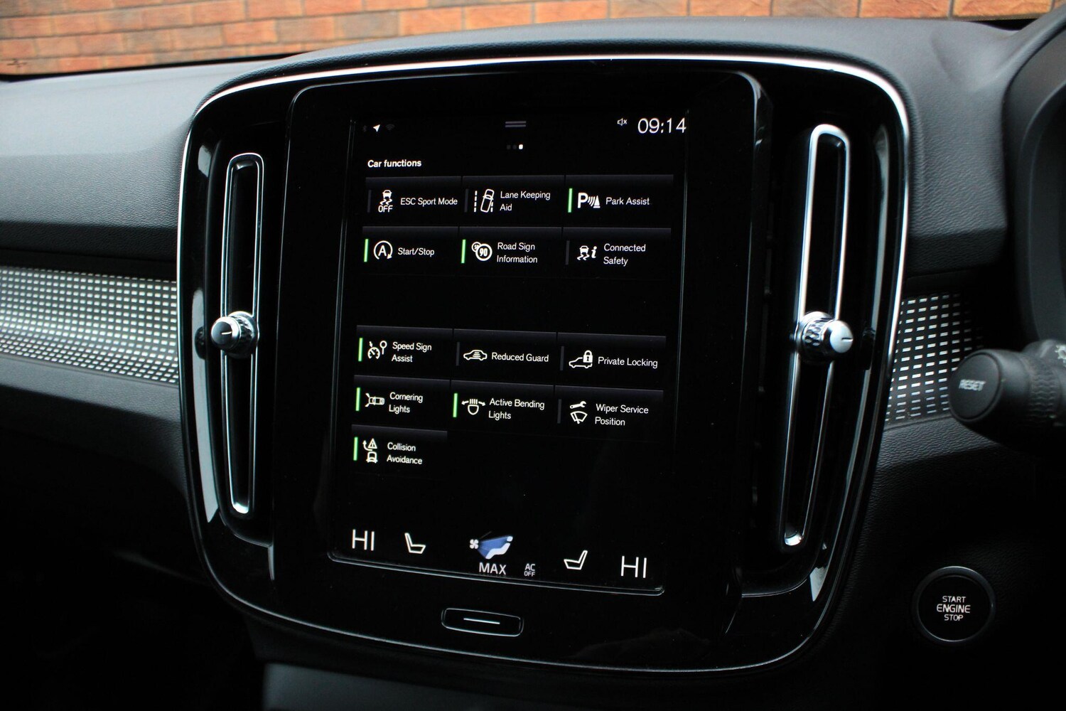 Used Volvo XC40 2019 for sale - 77456261: Photo 28