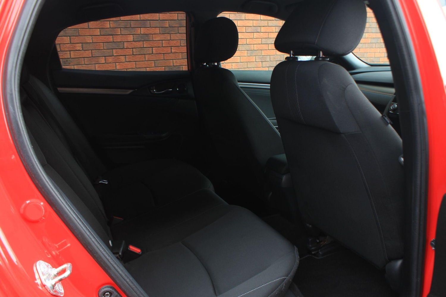 Used Honda Civic 2019 for sale - 77387662: Photo 11