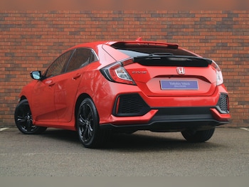 Used Honda Civic 2019 for sale - 77387662: Photo