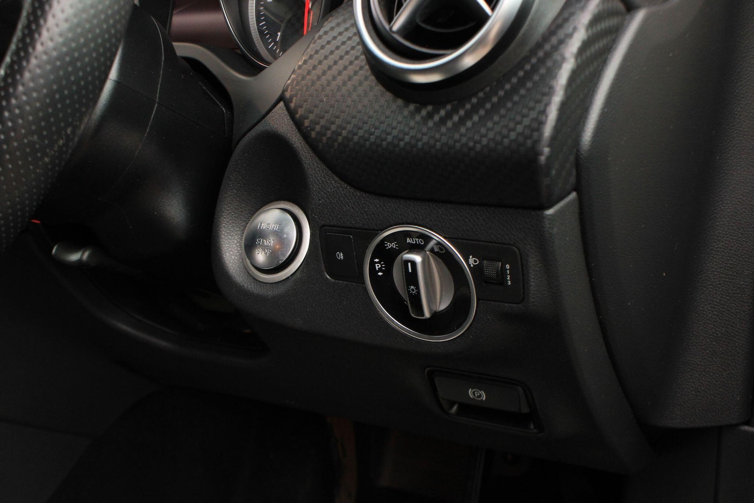 Used Mercedes-Benz A-Class 2017 for sale - 77612658: Photo 30