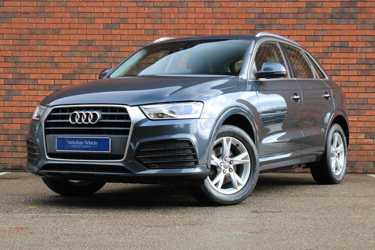 Used Audi Q3 2018 for sale - 76688715: Photo 13